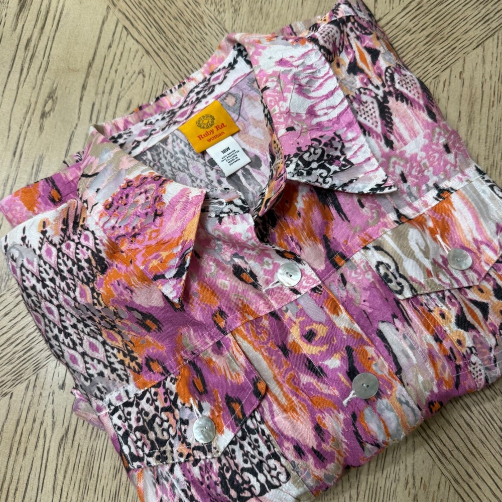 Ruby Rd Women's 18W Pink Orange Black Abstract Print Linen Blend Button Up Shirt